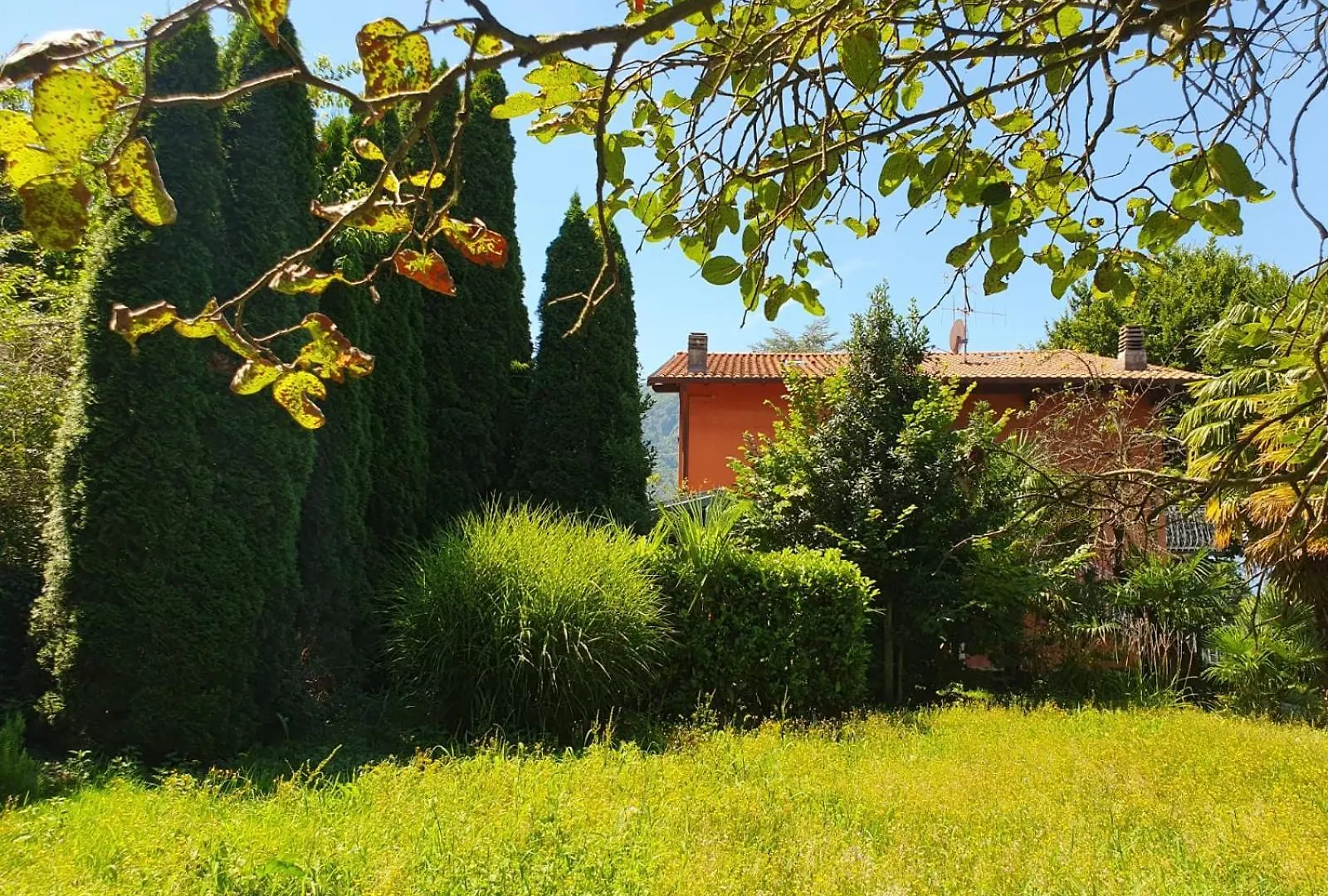 Casa Paradiso Porto Valtravaglia Italy