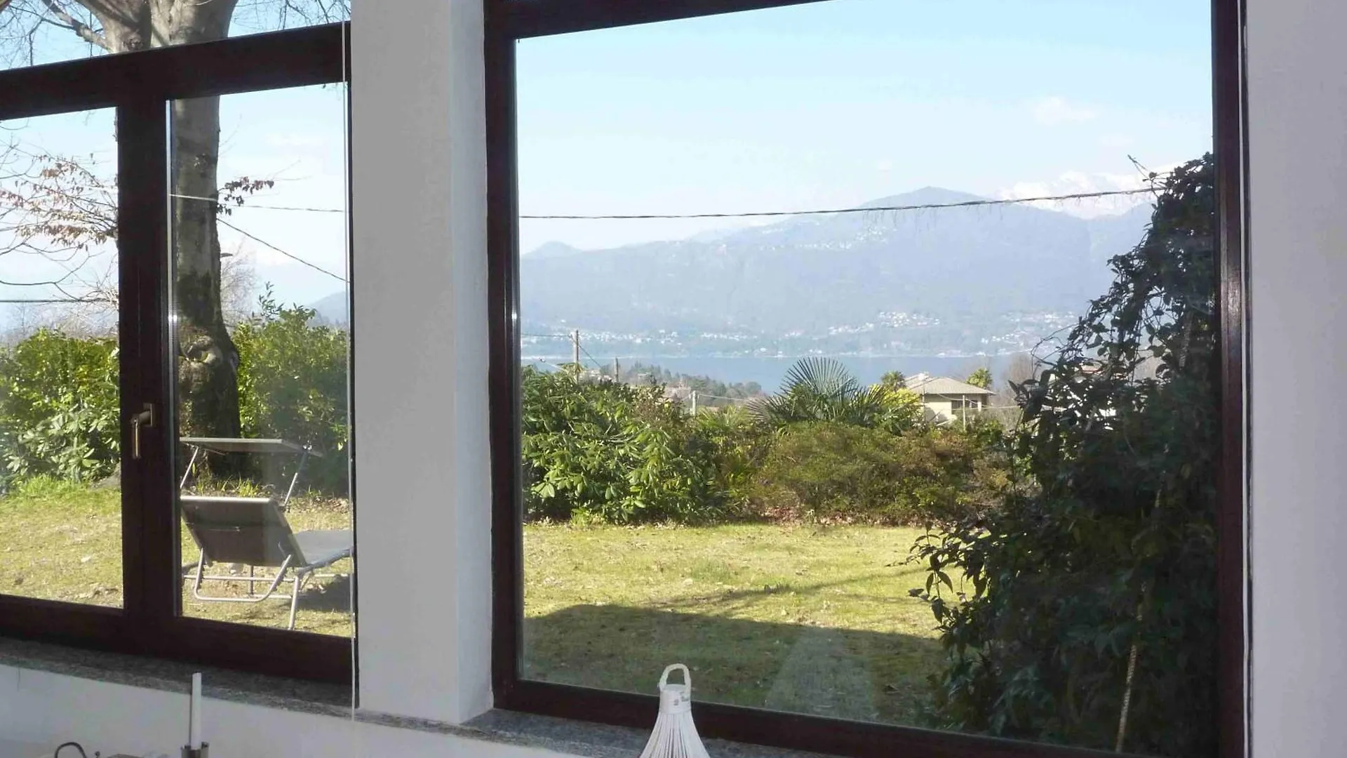 Apartment Casa Paradiso Porto Valtravaglia