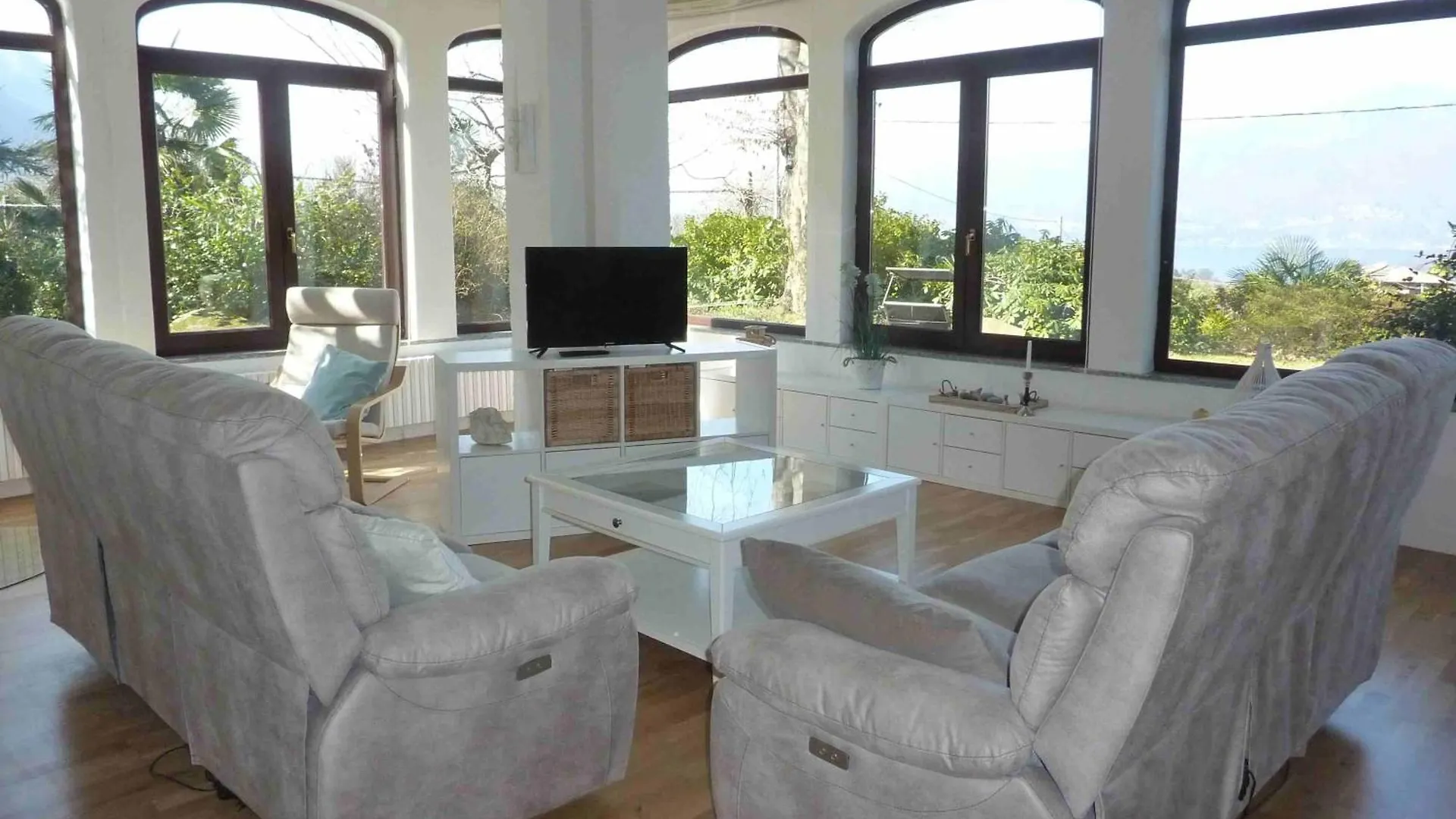 Casa Paradiso Porto Valtravaglia Apartment