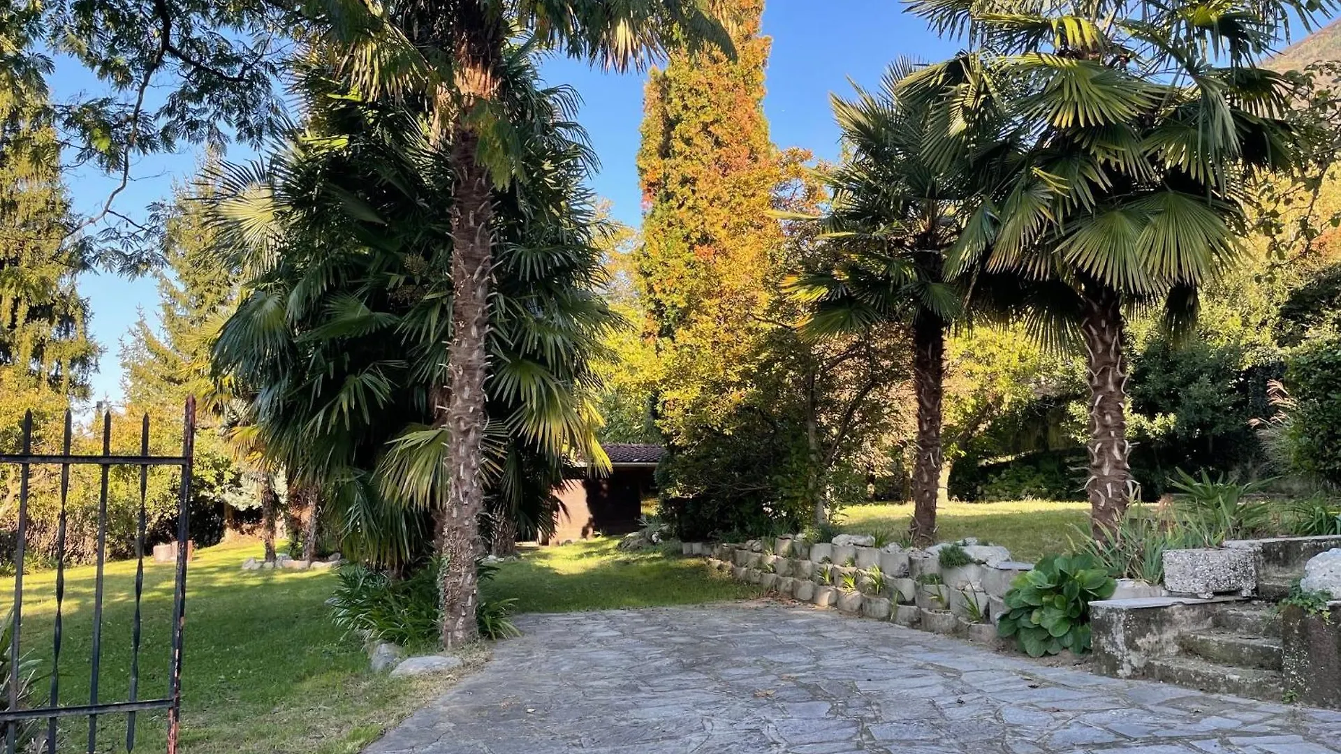 Apartment Casa Paradiso Porto Valtravaglia